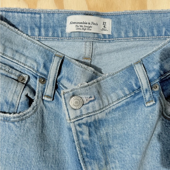 Abercrombie & Fitch ’90s Straight Ultra High Rise Blue Jeans Women - Picture 2 of 9